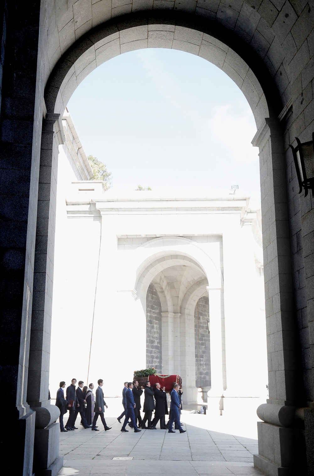 Exhumación de los restos de Franco del Valle de los CaÁ­dos  / POOL