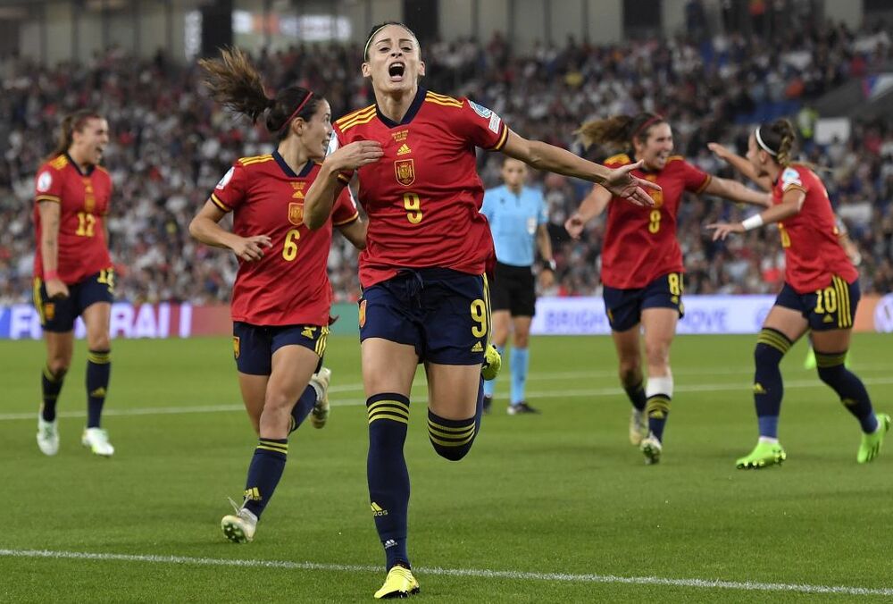 UEFA Women's EURO 2022 - quarter final England vs Spain  / VINCE MIGNOTT