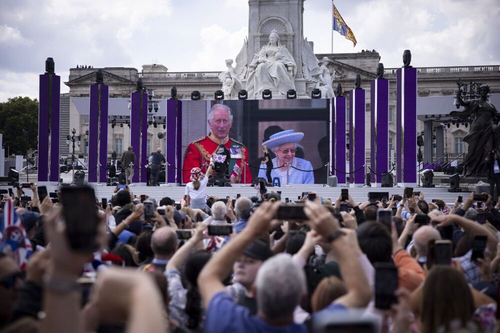 Queen Elizabeth II's Platinum Jubilee Celebrations  / TOLGA AKMEN