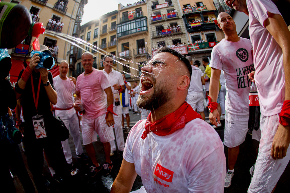 Pamplona cuenta las horas para unos Sanfermines con cifras previas a la pandemia  / RODRIGO JIMÉNEZ