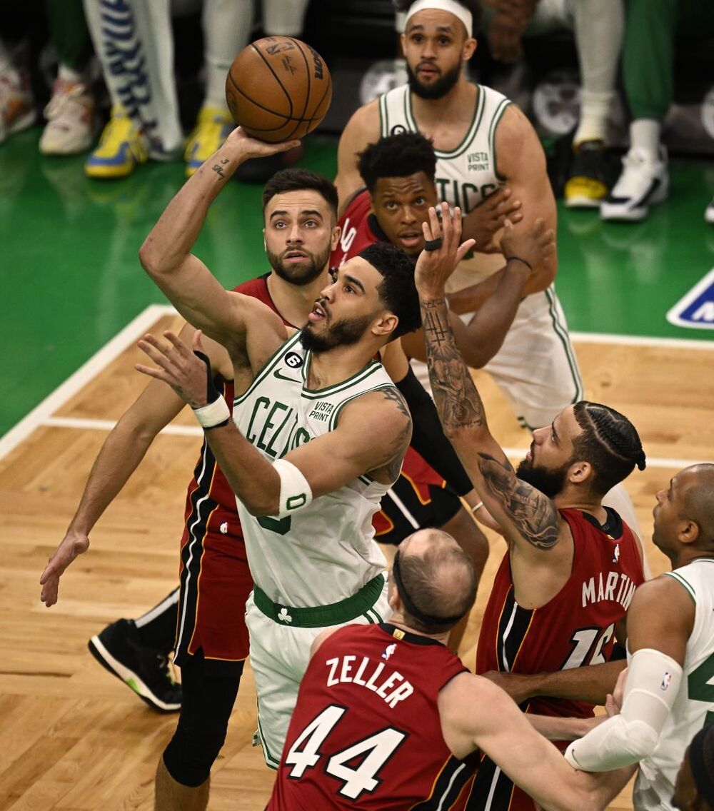 NBA Eastern Conference Finals - Miami Heat at Boston Celtics  / JOHN CETRINO