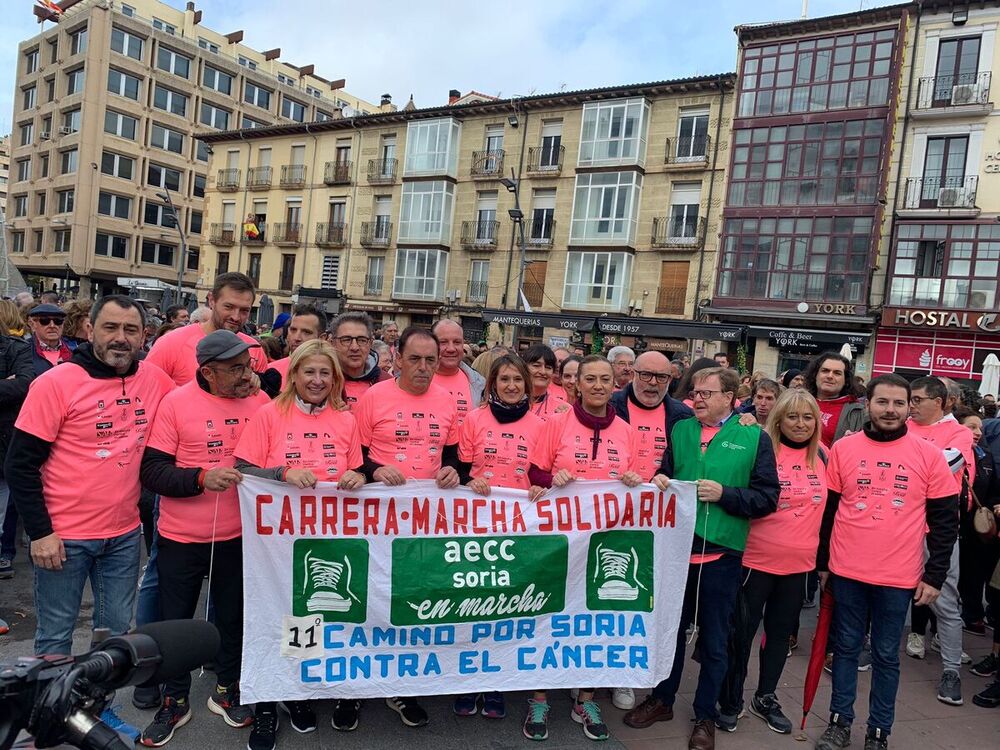 6.000 sorianos toman las calles de Soria contra el cáncer