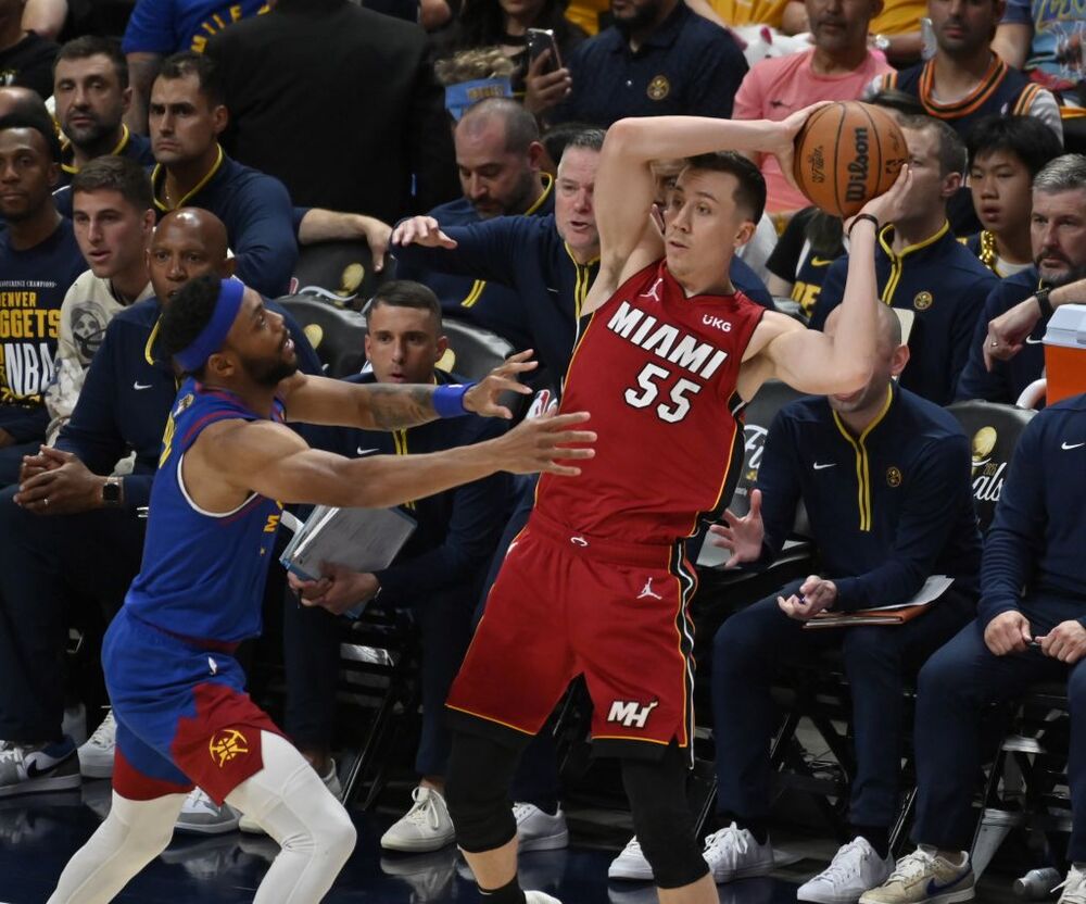 NBA Finals Game 1 - Miami Heat at Denver Nuggets  / BOB PEARSON