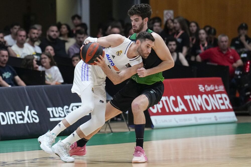 JOVENTUT / REAL MADRID  / ALEJANDRO GARCIA