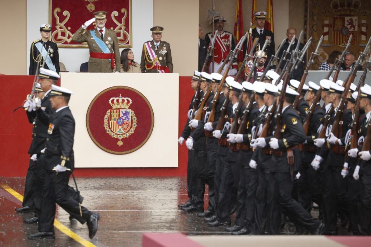 Madrid acoge el desfile de la Fiesta Nacional  / DANIEL GONZÁLEZ