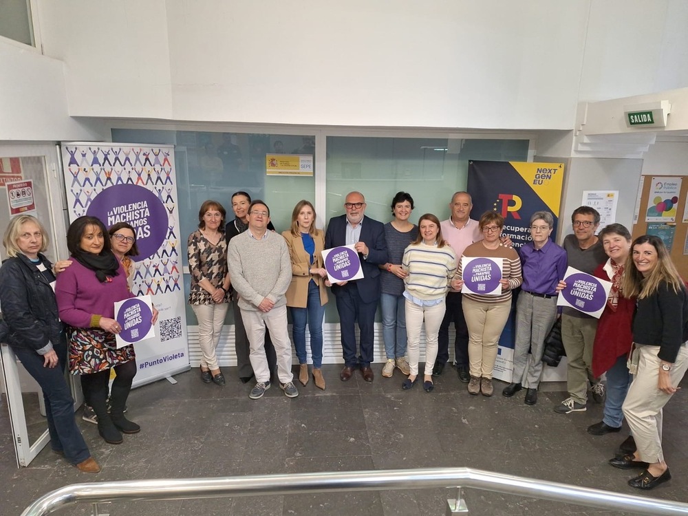 Puntos violetas en el Servicio de Empleo de Soria