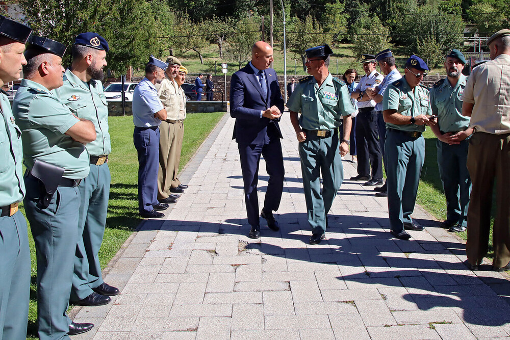 Homenaje a los fallecidos en el décimo aniversario del accidente helicóptero de la Guardia Civil en La Polinosa.