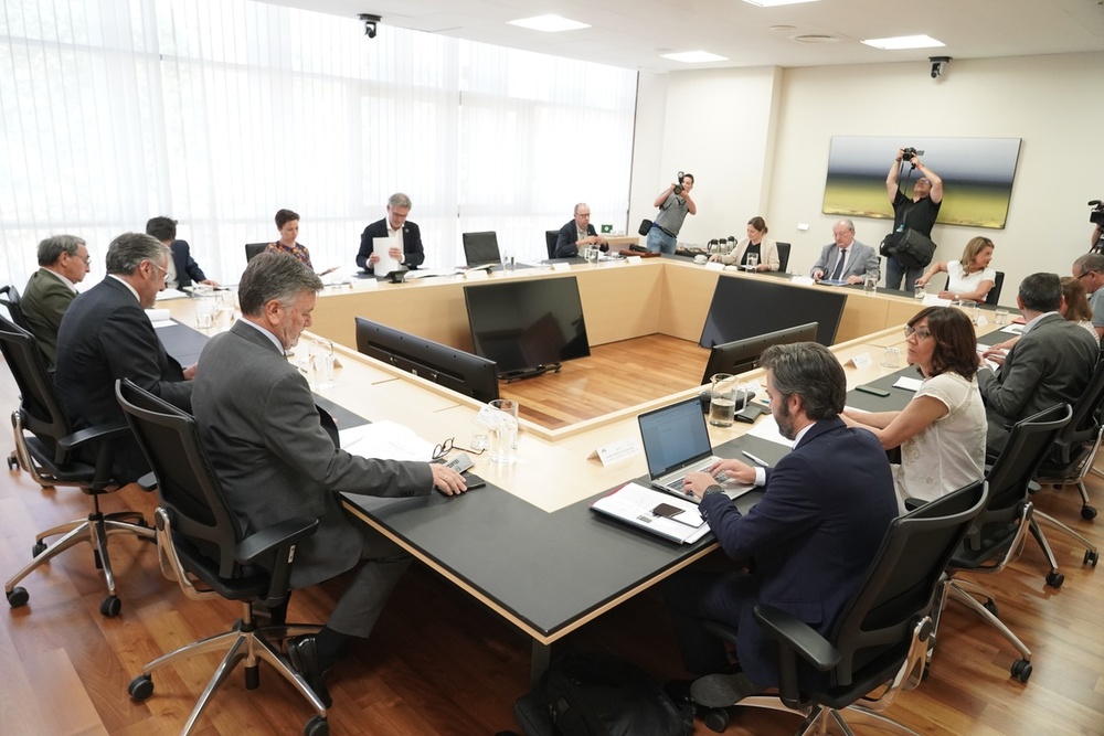 El presidente de las Cortes de Castilla y León, Carlos Pollán, preside la reunión del Patronato de la Fundación de Castilla y León.