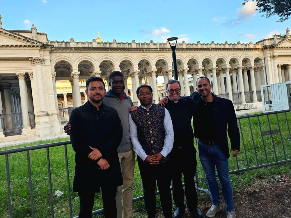 El Papa recibe a los seminaristas de Osma-Soria