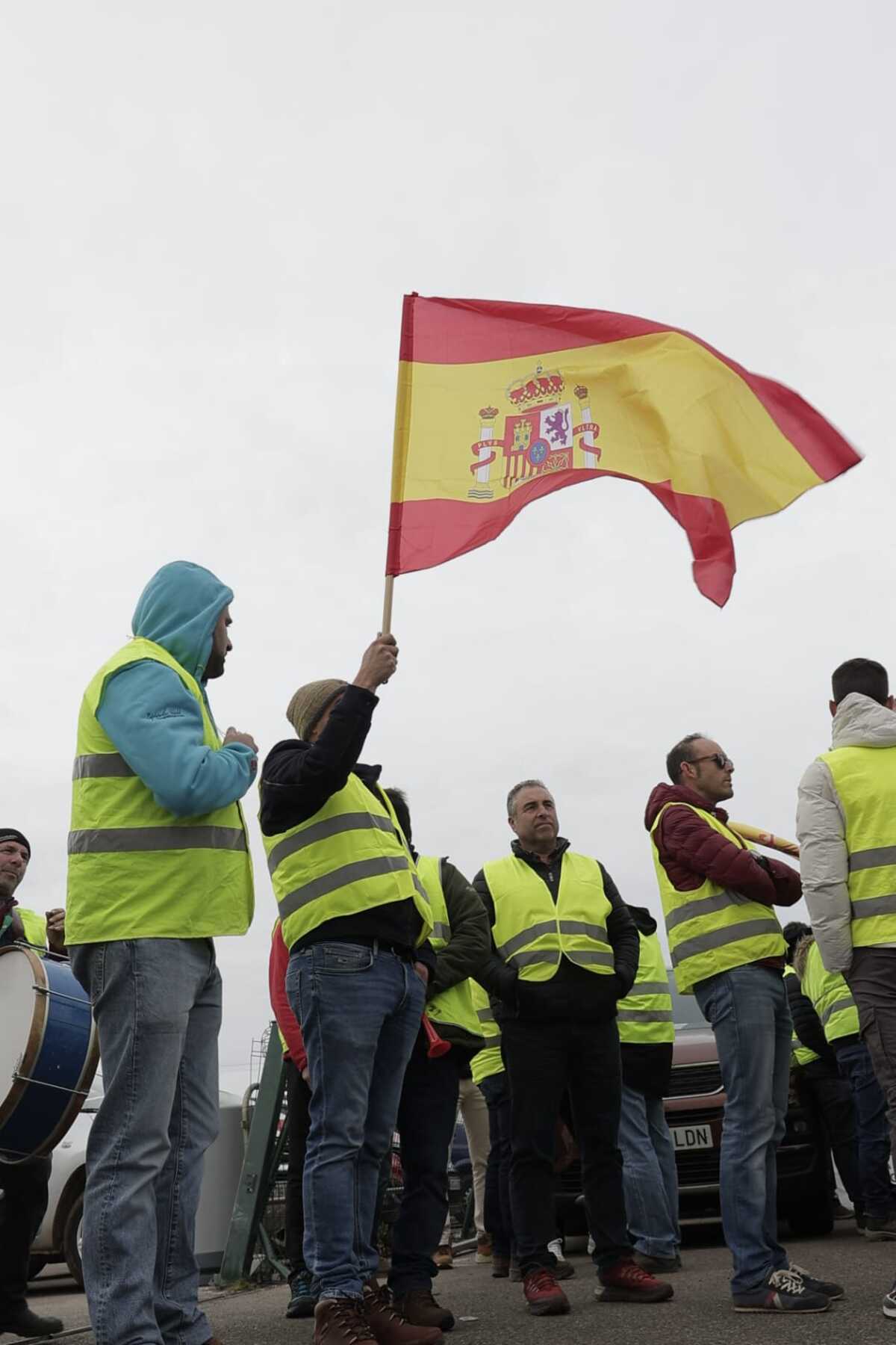 Los agricultores marchan en la protesta hacia la Subdelegación del Gobierno  / EUGENIO GUTIÉRREZ