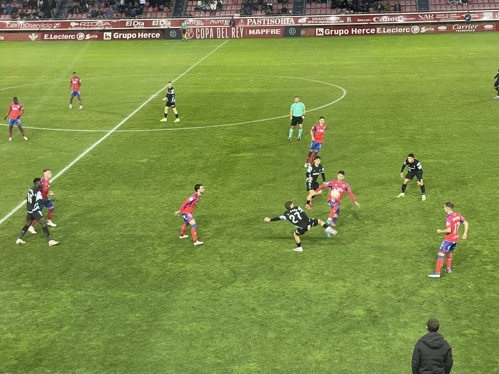 El Sporting acaba con el sueño copero del Numancia 