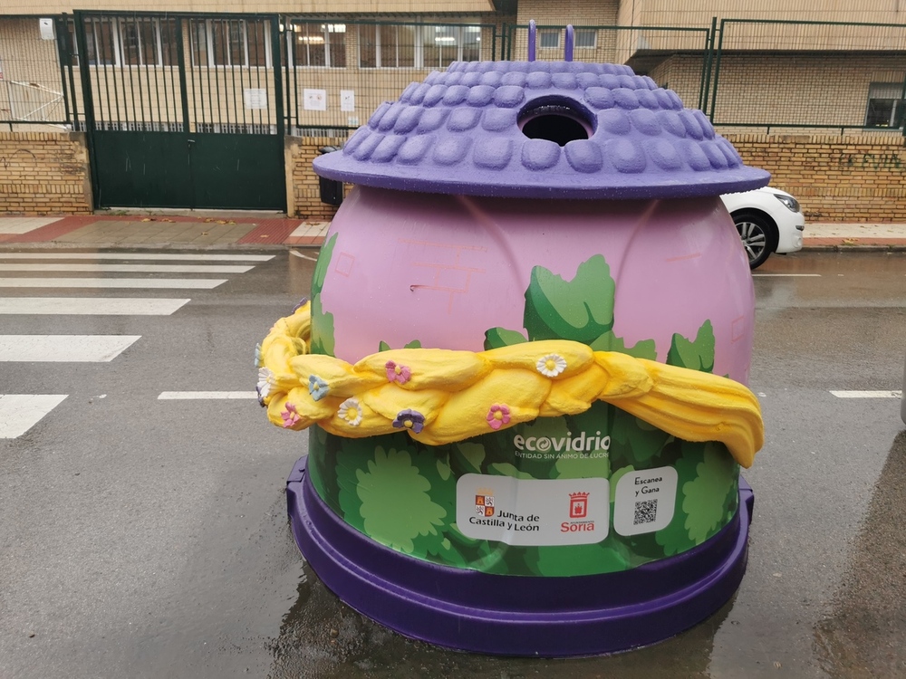 Personajes Disney invitan a reciclar vidrio en Soria