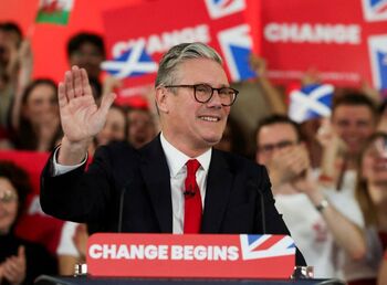 Los laboristas vuelven al poder en Reino Unido tras 14 años