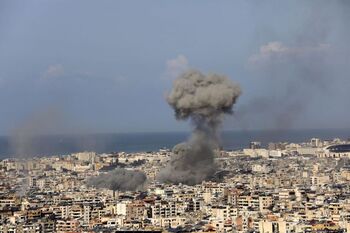 El portavoz de Hezbolá muere en un bombardeo israelí en Beirut