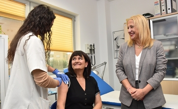 Arranca la vacunación frente a la gripe y el covid