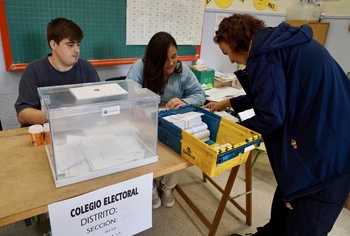 71.744 ciudadanos podrán votar por primera vez este domingo