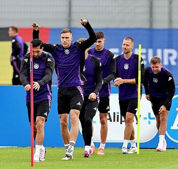 Emre Can vuelve a entrenarse