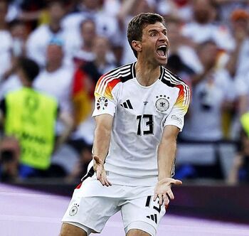 Müller renuncia a la selección tras caer ante España