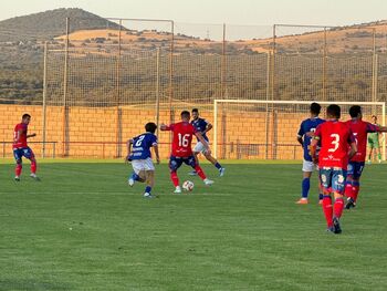 El Numancia resuelve con solvencia ante el Teruel por 4 a 1