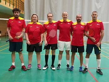 Representación soriana en el europeo sénior de bádminton