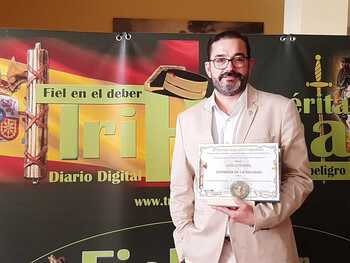 Premio Fiel en el Deber a la Cofradía de la Soledad