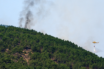 El incendio en Gredos ya ronda las 100 hectáreas afectadas