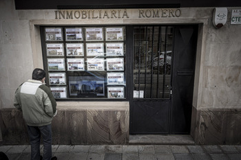 Rechazan una moción del PSOE sobre vivienda en El Burgo