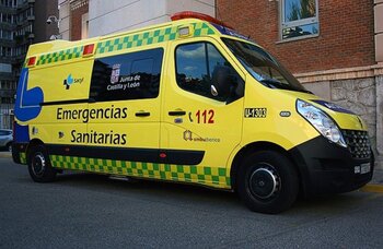 Un fallecido tras caer su coche por un desnivel en Béjar